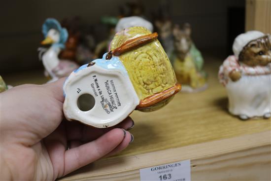 Fifteen Beswick Beatrix Potter figures, all Gold backstamp (four with some damage)